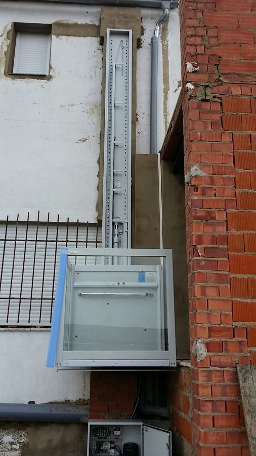 Plataforma elevadora vertical