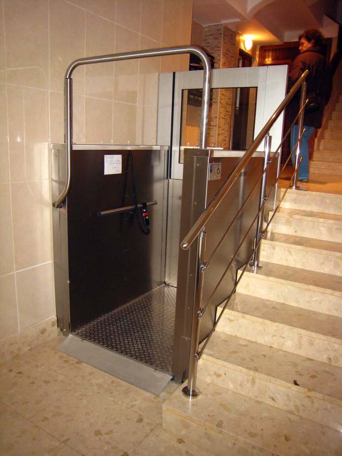 PLATAFORMA ELEVADORA