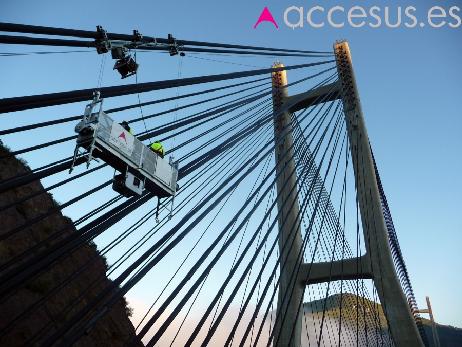 Plataforma para puente atirantado