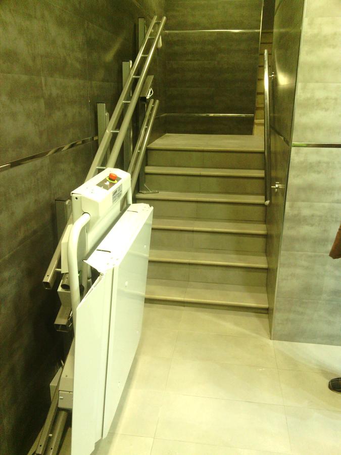 Plataforma salvaescaleras Delta