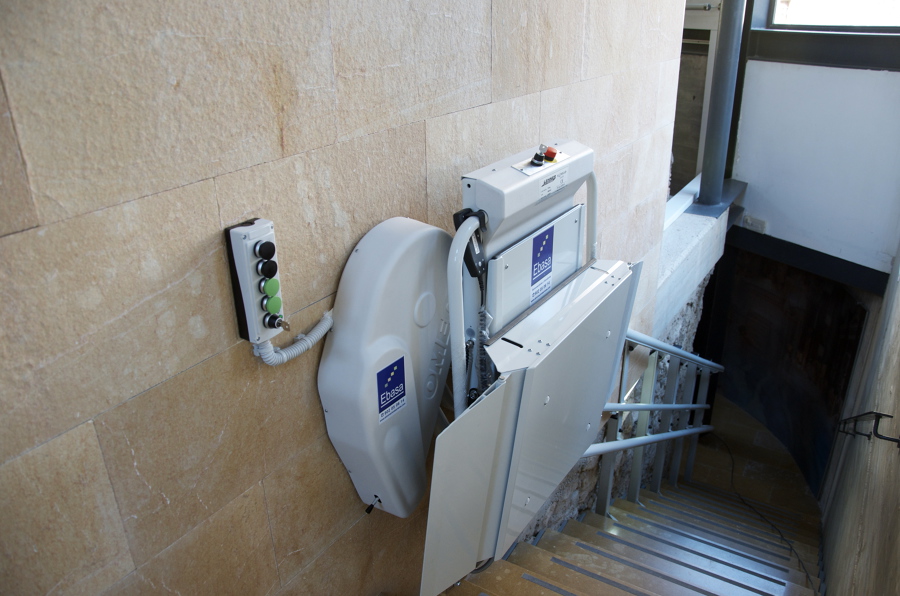 Plataforma Salvaescaleras Tramo Curvo