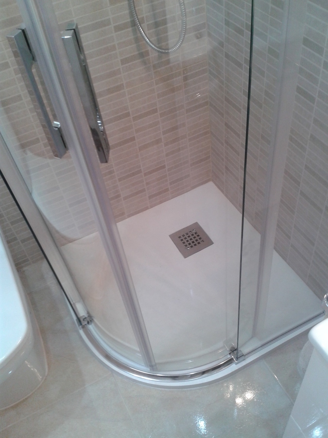 Plato de ducha con Mampara