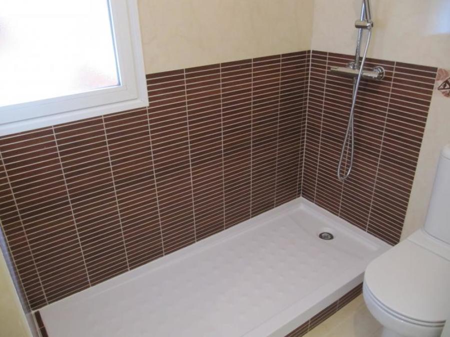 Plato ducha Roquetas