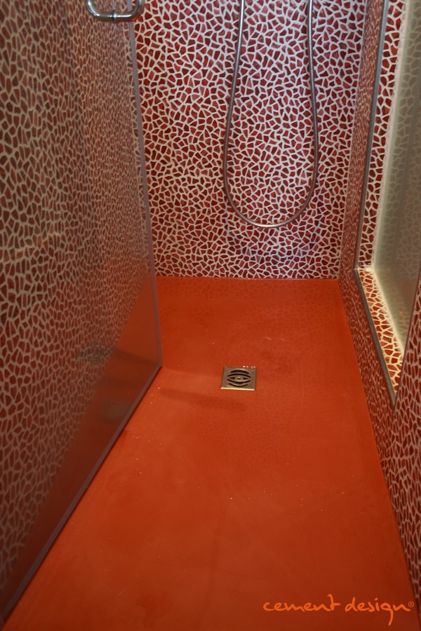 PLATO DUCHA TONOS ROJIZOS