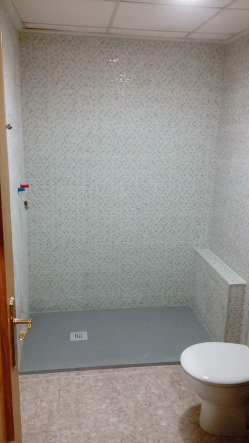 plato nuevo con azulejo efecto gresite