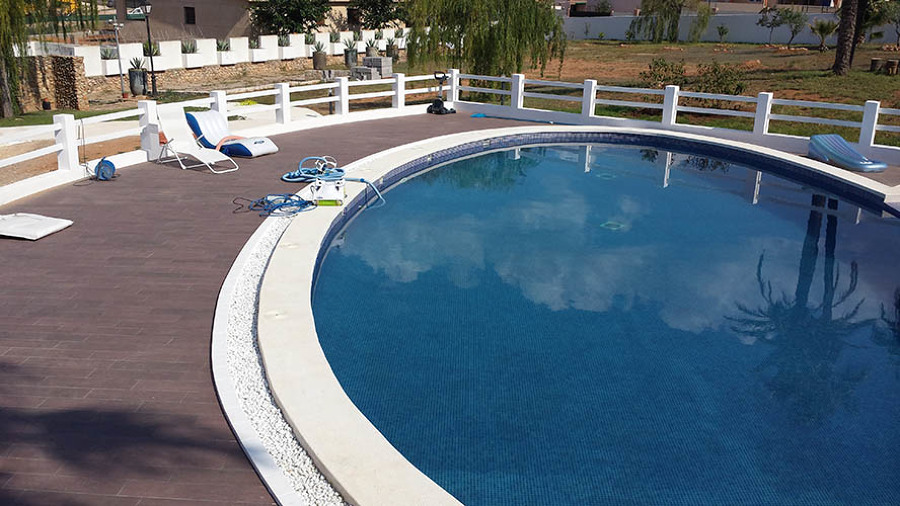 Playa de ceramica imitación madera y piedra