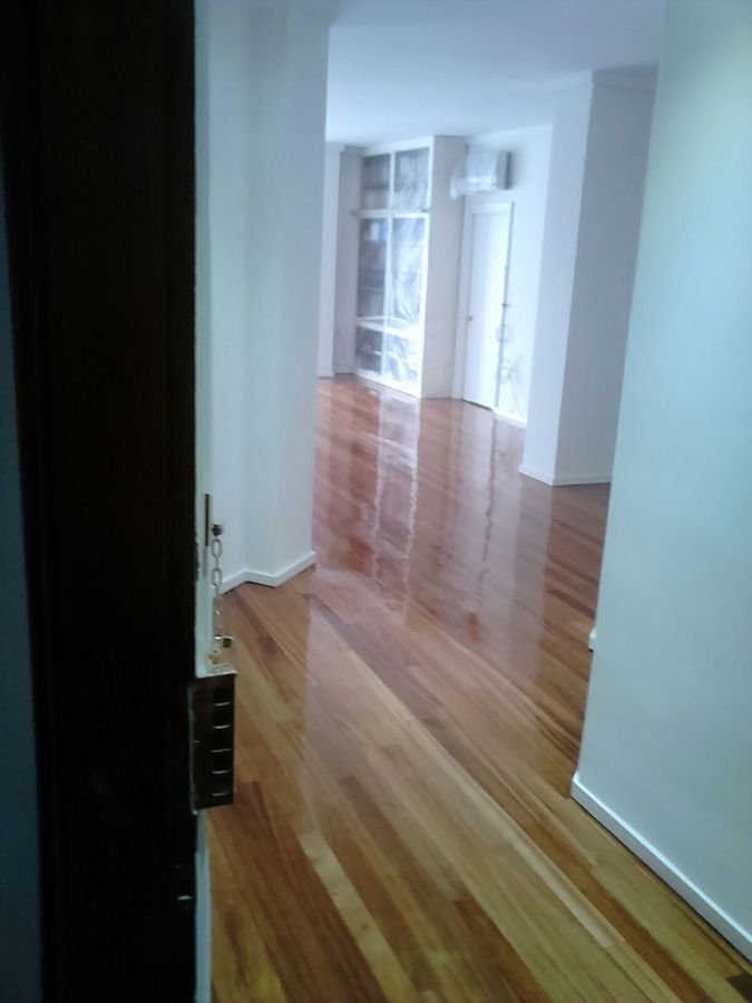 Poliuretano satinado