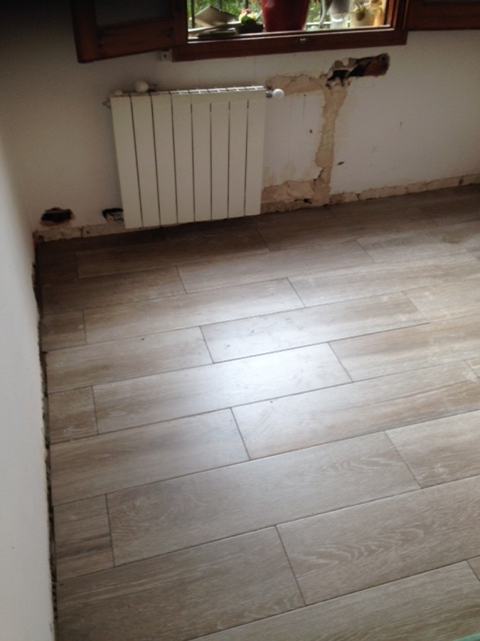 poner suelo en parket