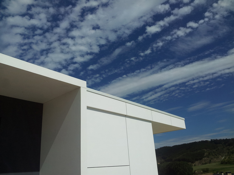 Porche de acceso a vivienda