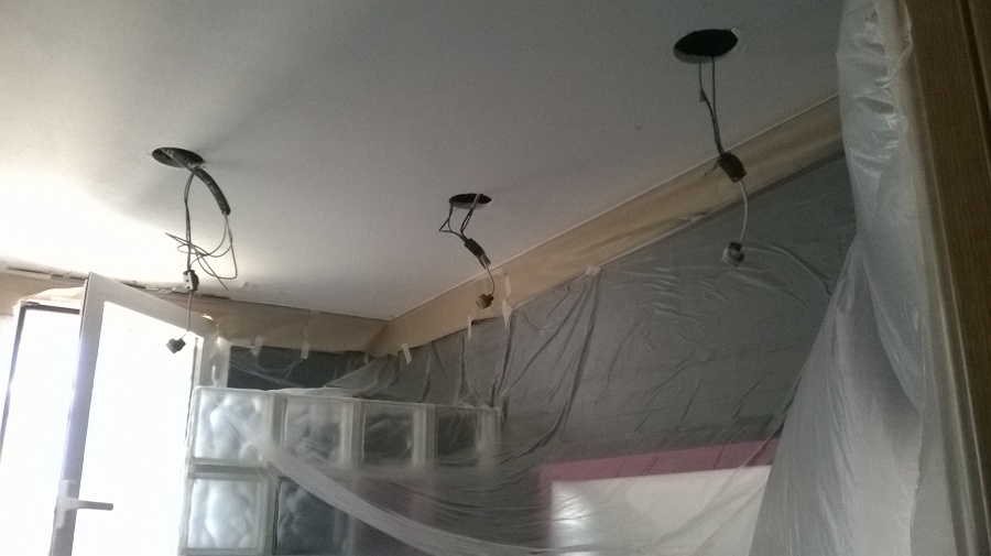 Preparación de techo y realizar agujeros nuevos.