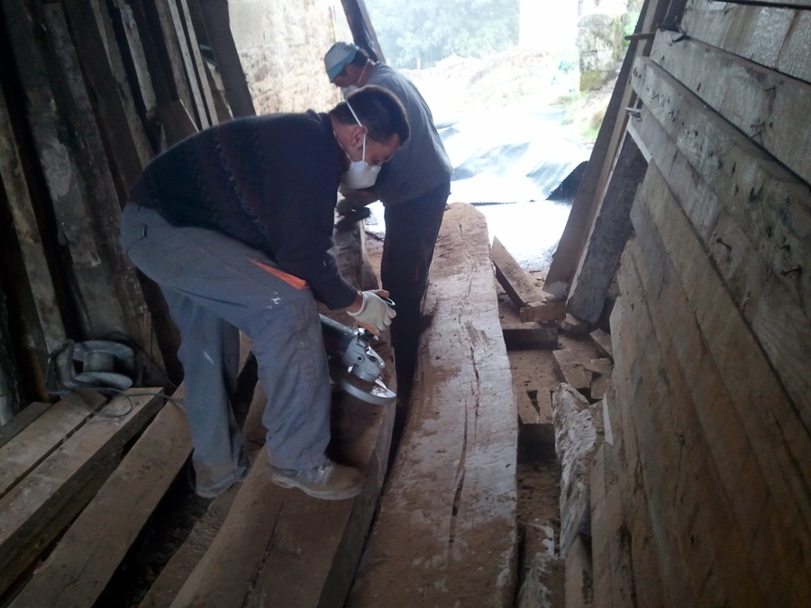 Preparación madera recuperada para estructura