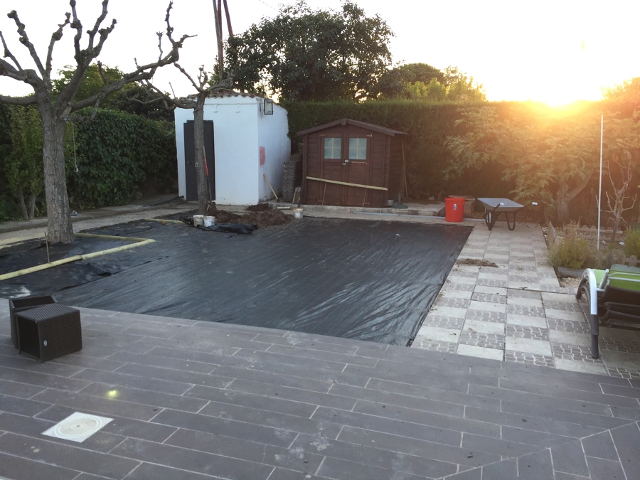 Preparación para cesped artificial 