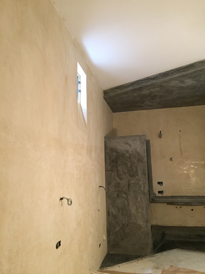 preparación pared de dormitorio y cuarto de baño en tadelakt