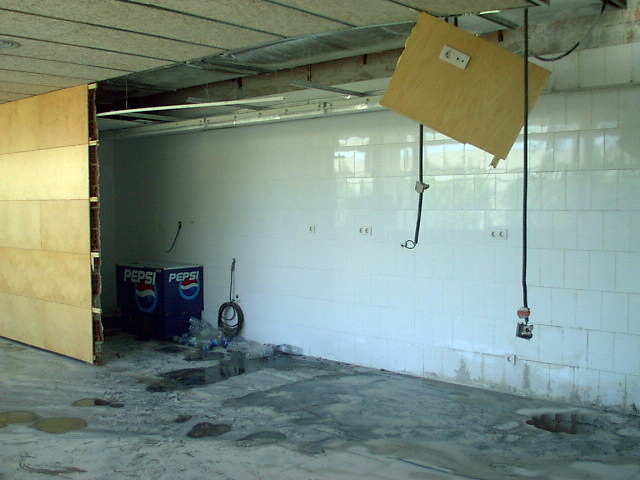 Preparación zona cocina.