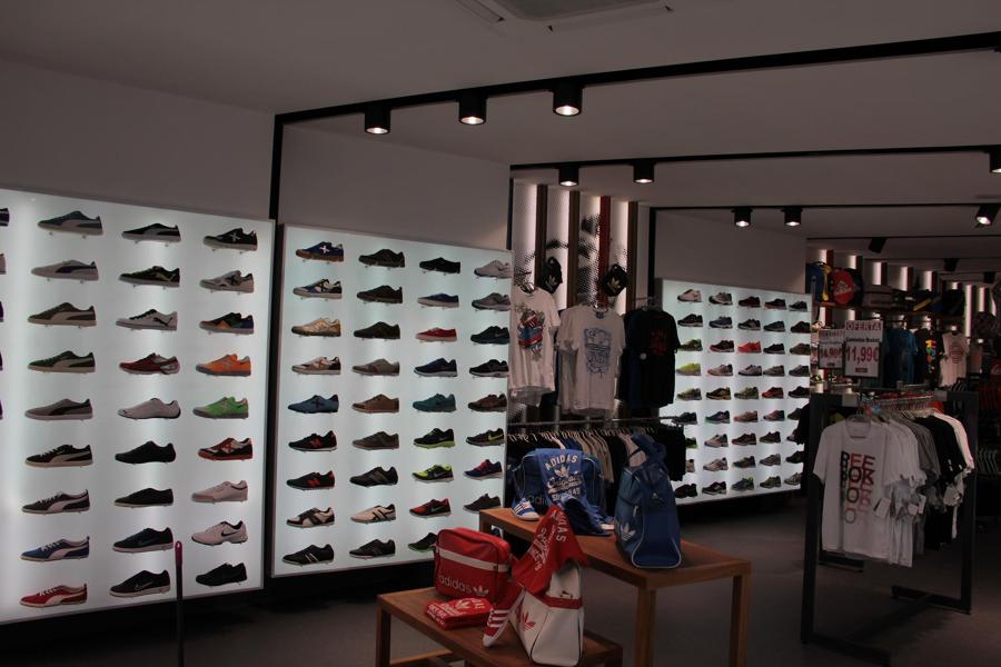 PRESSING BY DIAZ CANO