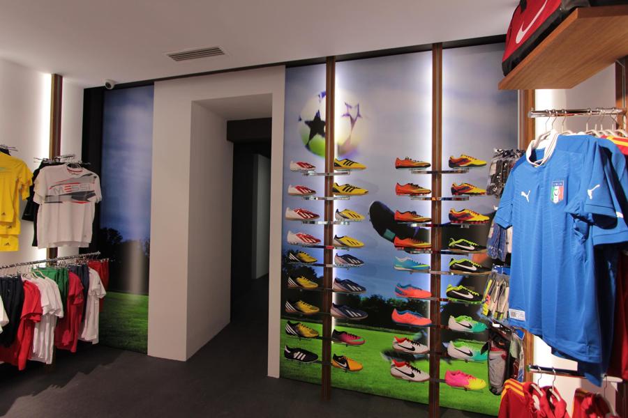 PRESSING BY DIAZ CANO