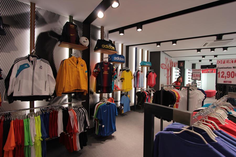 PRESSING BY DIAZ CANO