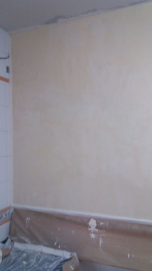 Primera mano de estuco