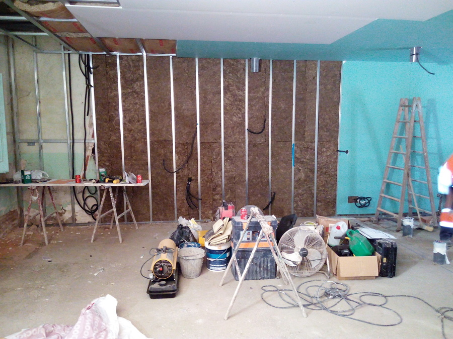 Procés d'aïllament tèrmic i acústic