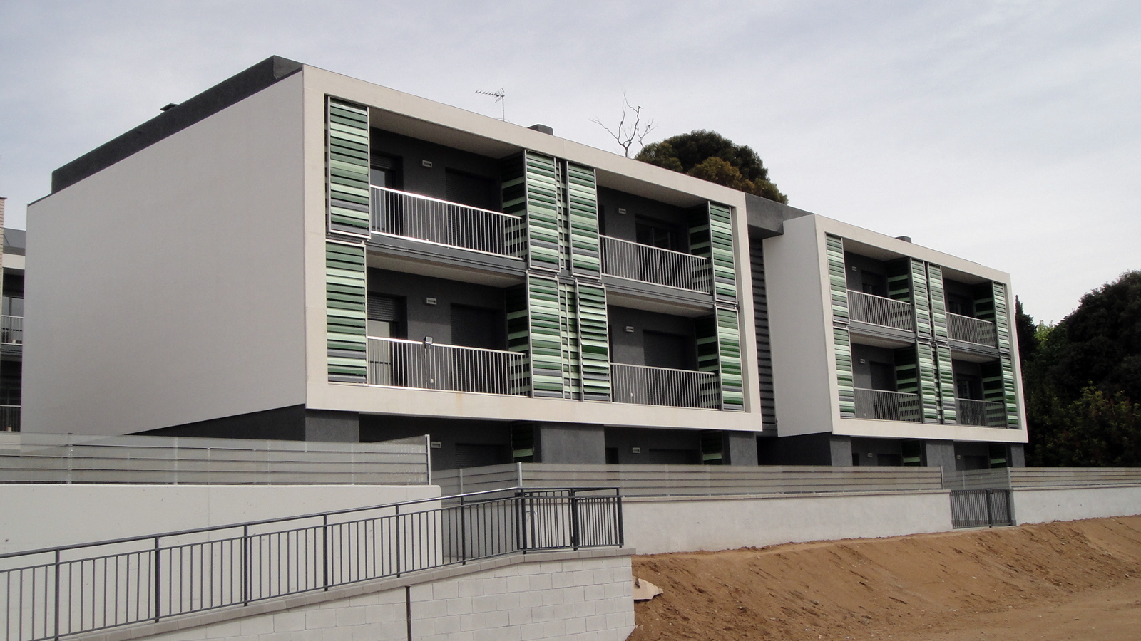 PROJECTE PLURIFAMILIAR