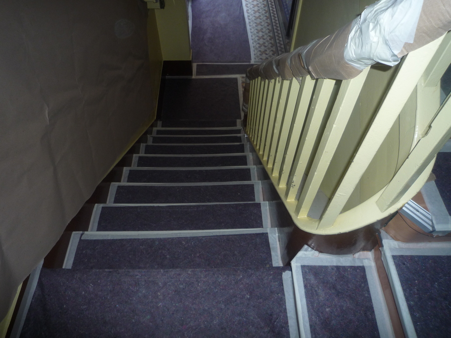 Protección escaleras y portal