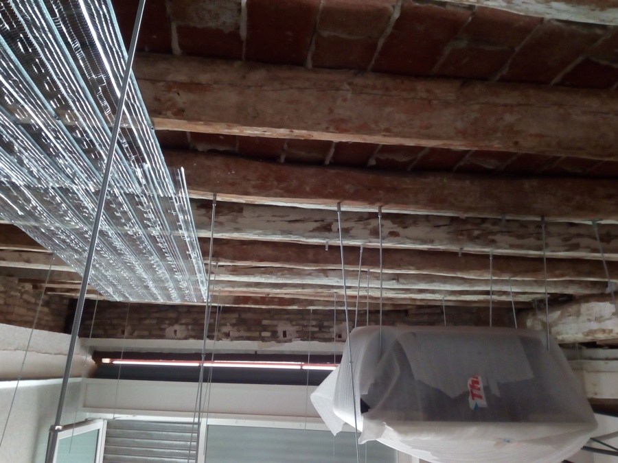 proyectado ignífugo con lana de roca