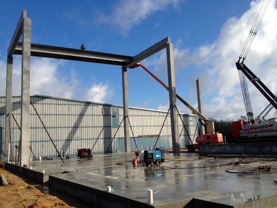 Proyecto construcción fábrica y sus instalaciones