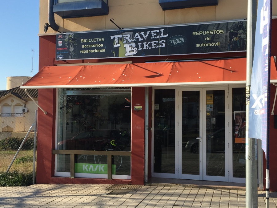 Tienda de bicicletas "Travel Bikes" 
