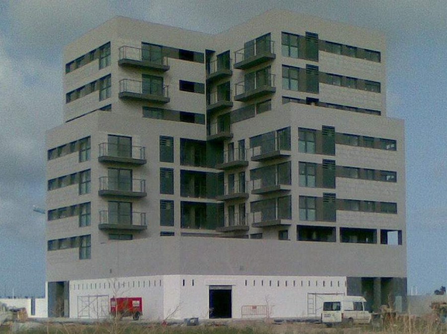 Proyecto de Construcción de Edificio de 30 Viviendas
