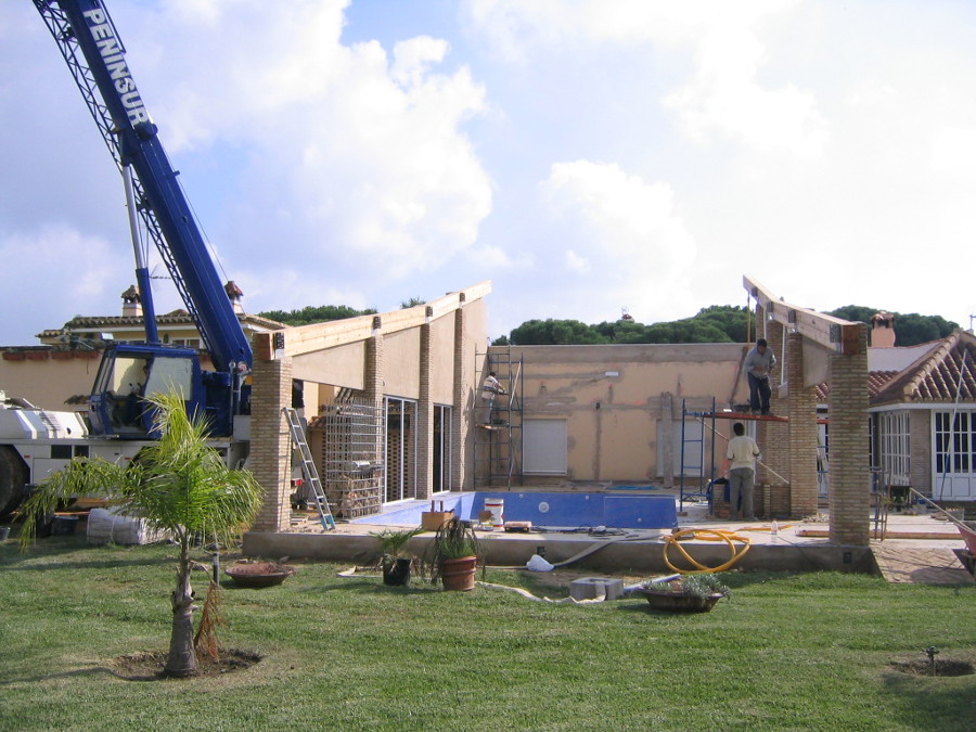 PROYECTO DE PISCINA CUBIERTA EN VIVIENDA UNIFAMILIAR