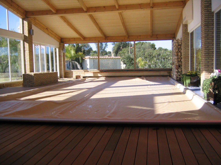 PROYECTO DE PISCINA CUBIERTA EN VIVIENDA UNIFAMILIAR