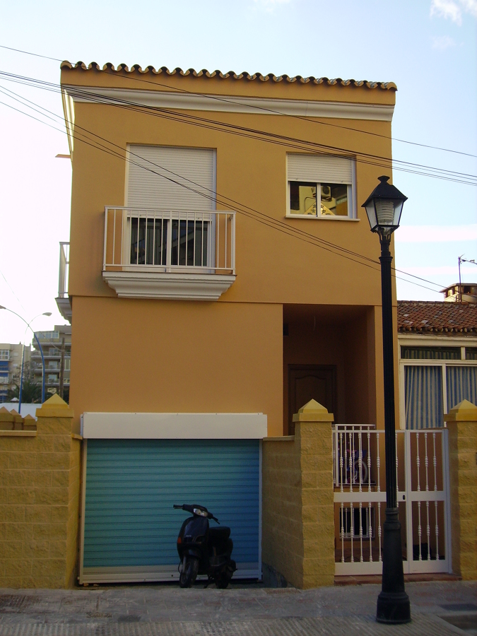 PROYECTO DE VIVIENDA UNIF. ADOSADA