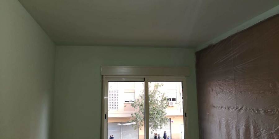 Proyecto reparación paredes dañadas por tabaco