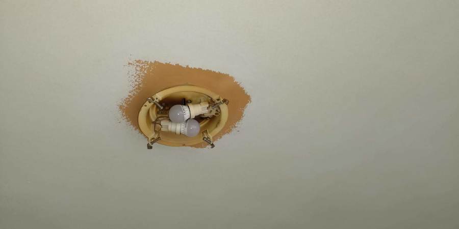 Proyecto reparación paredes dañadas por tabaco