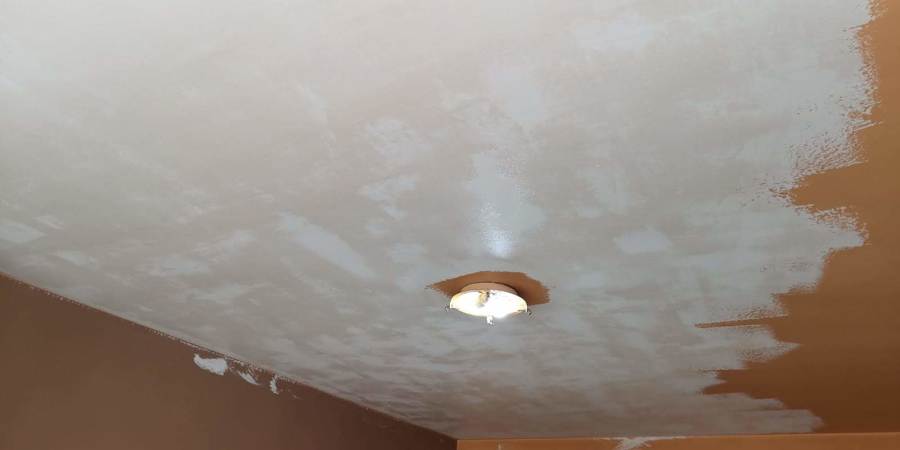 Proyecto reparación paredes dañadas por tabaco