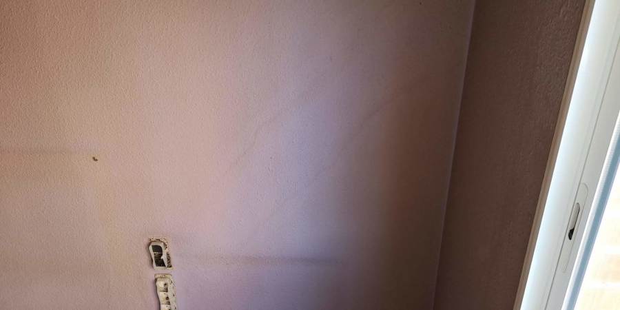 Proyecto reparación paredes dañadas por tabaco