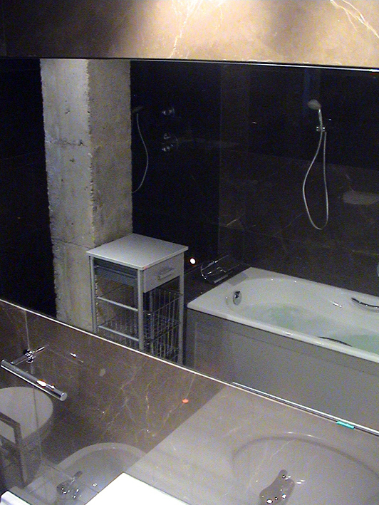 Proyecto y Dirección de Obra de reforma y decoración de vivienda en C/ Duque de Calabria, Valencia.