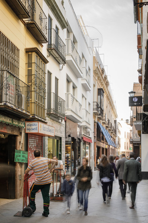 Puente y Pellón 9. Sevilla.