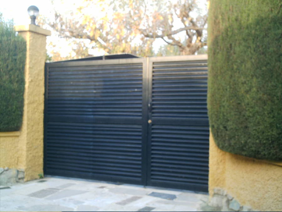 Puerta Abatible de Lama Mallorquina.