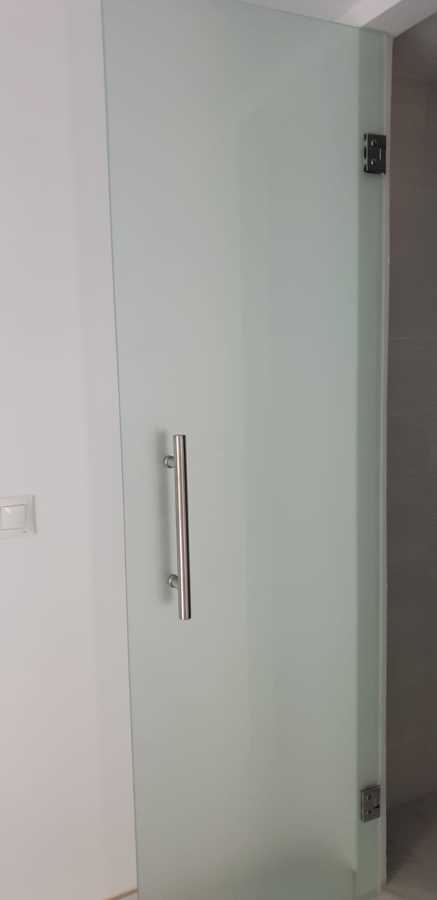 puerta baño de vidrio