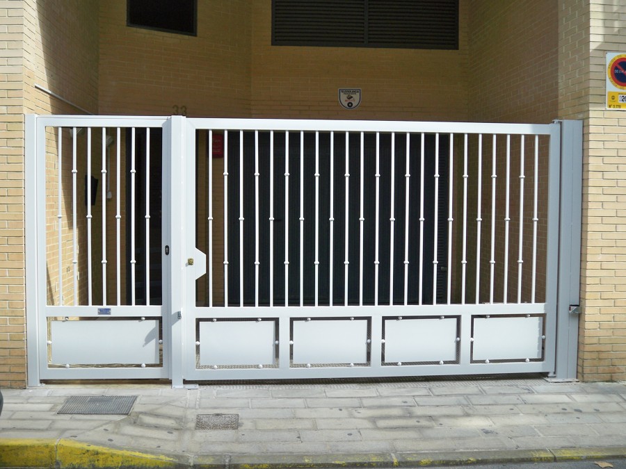 Puerta Batiente modelo Amatista