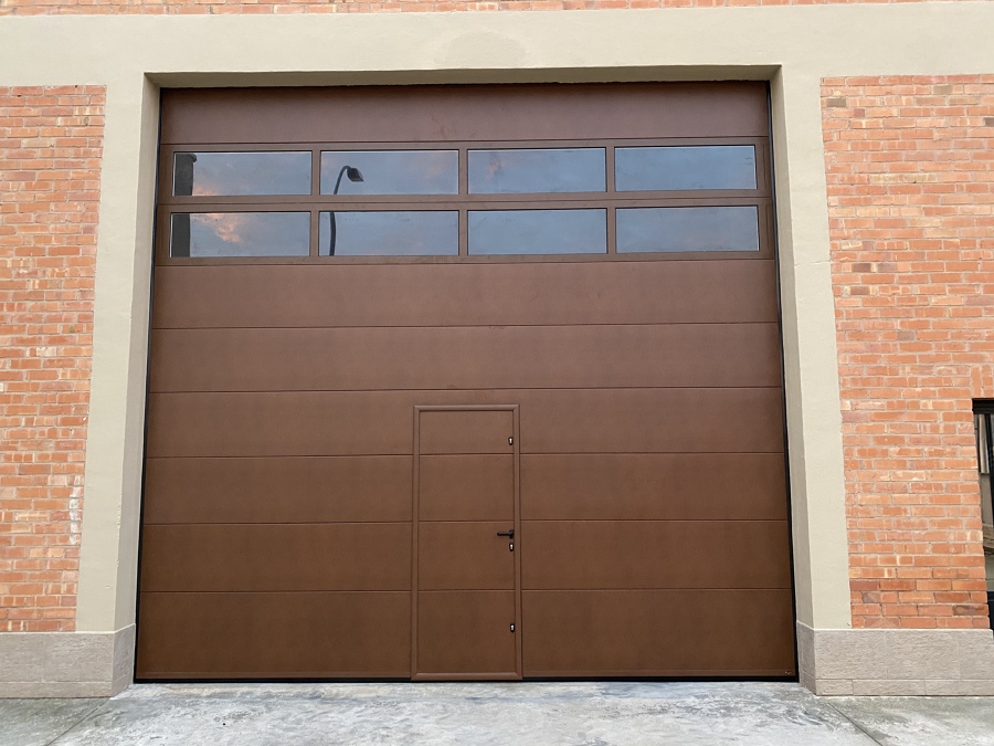 Puerta c9n Panel en ACERO CORTEN