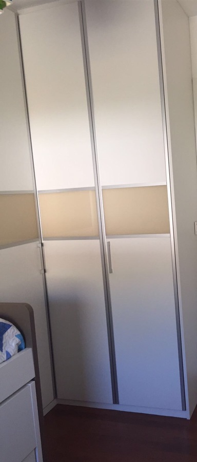 Puerta combinada con frótalas en vison