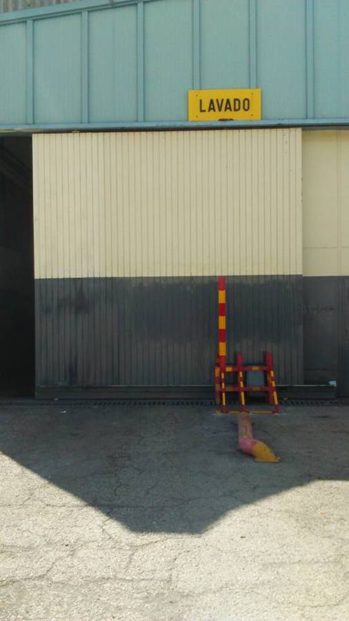 Puerta corredera de lavadero