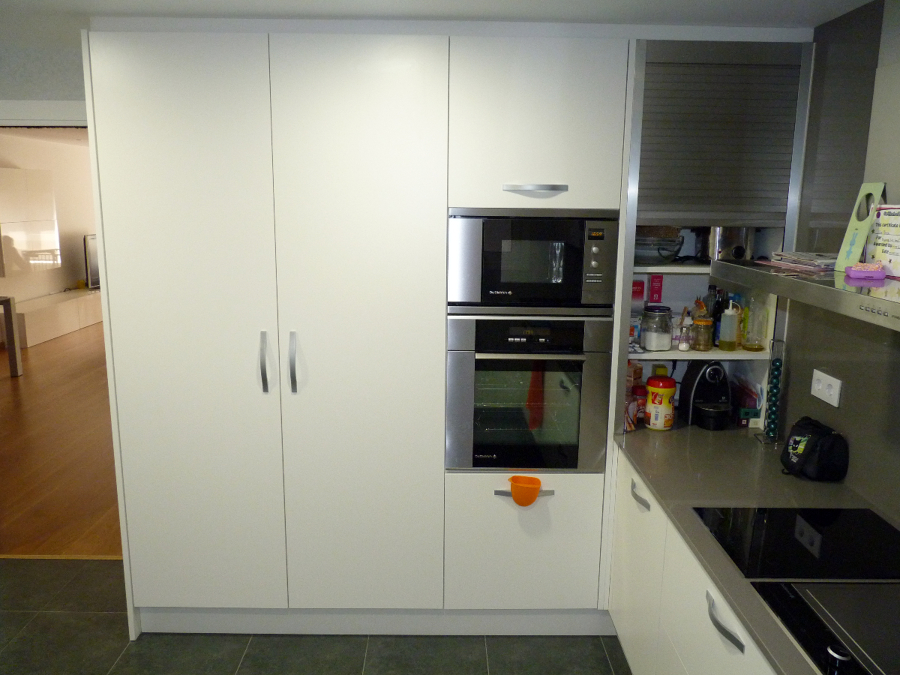 Columnas y persinilla de aluminio