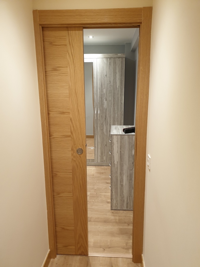 Puerta corredera integrada