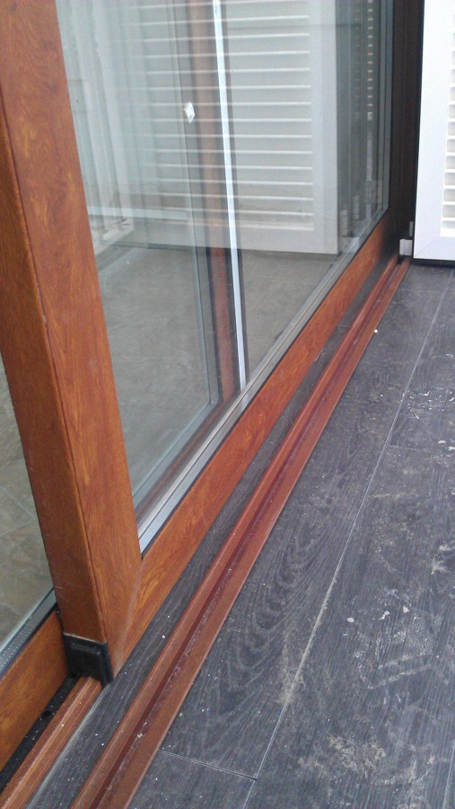 Puerta corredera interior mirador