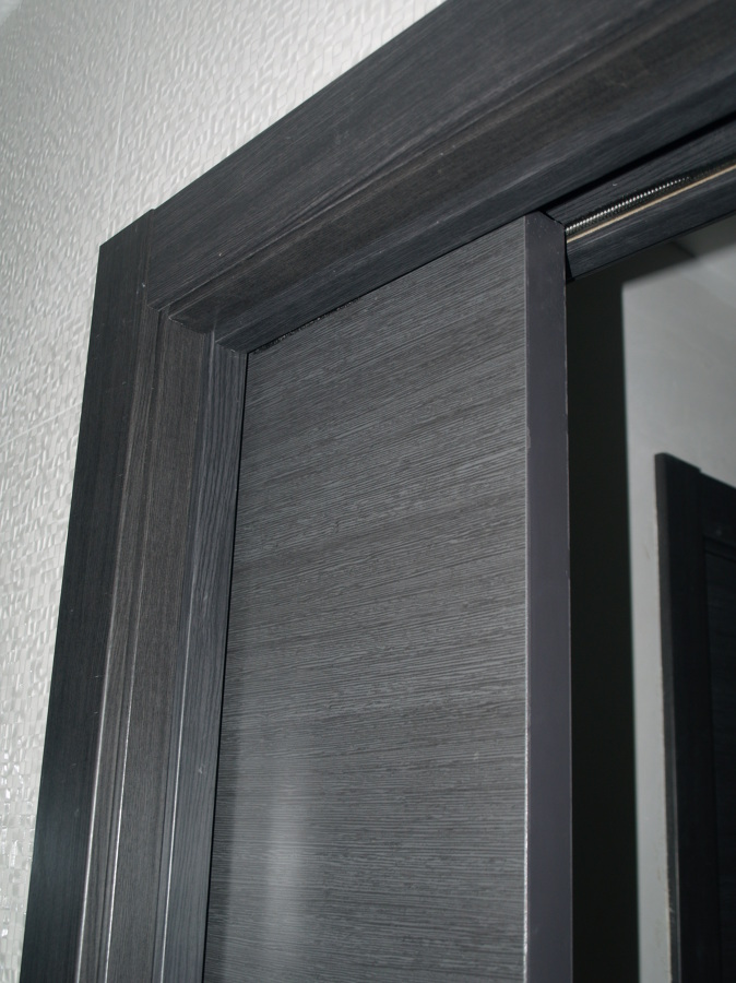 PUERTA DE CORREDERA ACABADO GRIS CENIZA