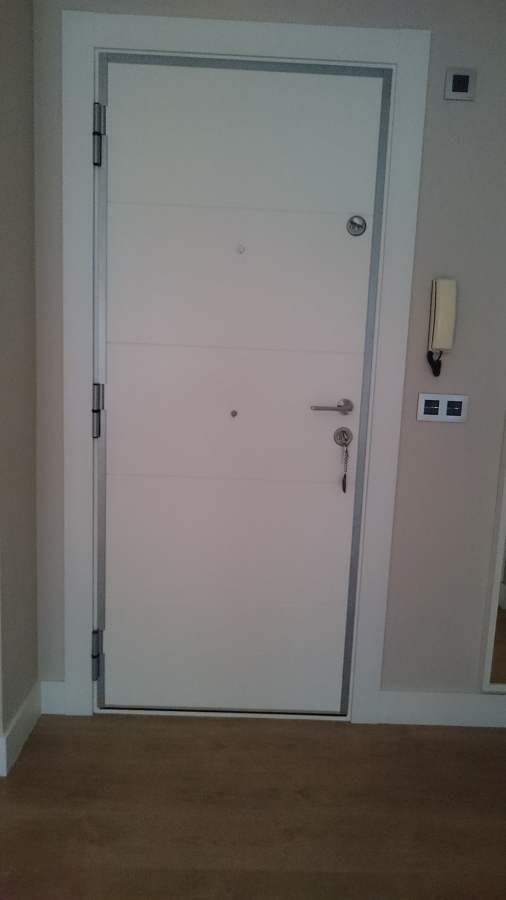 Puerta de entrada ACORAZADA