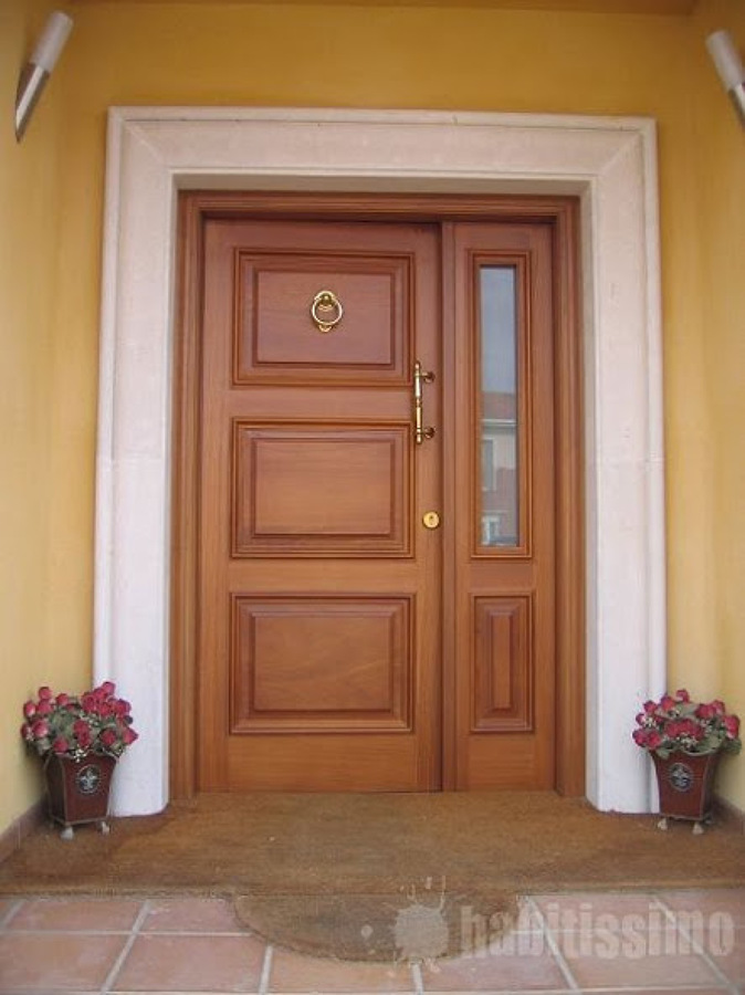 Puerta de entrada bilndada